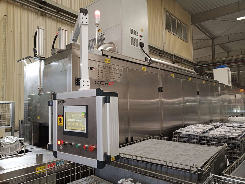 工業(yè)領(lǐng)域清洗使用超聲波清洗有哪些優(yōu)勢特點？